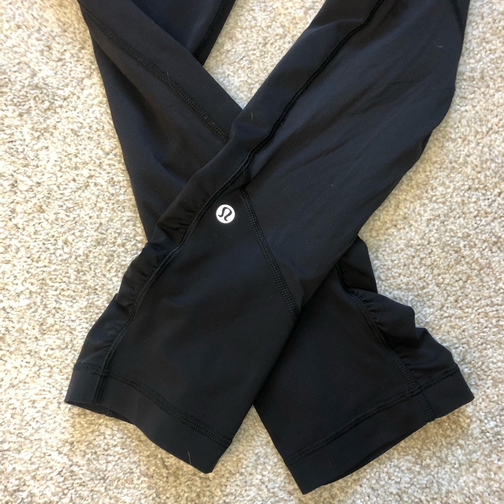 Lululemon Mesh High-Rise Pocketed Crop Leggings